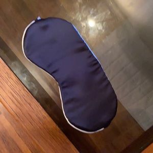 Satin sleep mask 😴 reduced shipping!